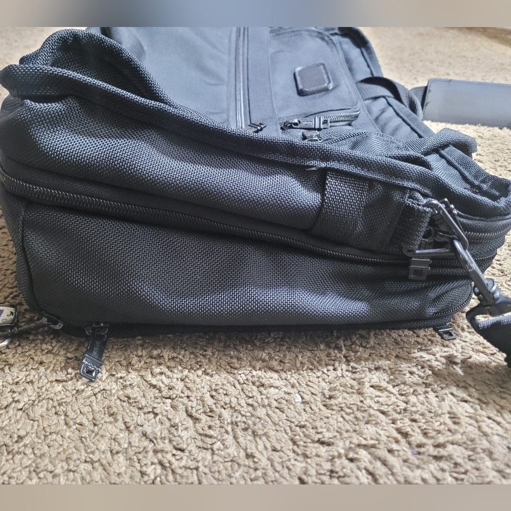 TUMI ALPHA BALLISTIC BAG EXPANDABLE ORGANIZER LAPTOP BRIEF MESSENGER WITH STRAP - Picture 14 of 16